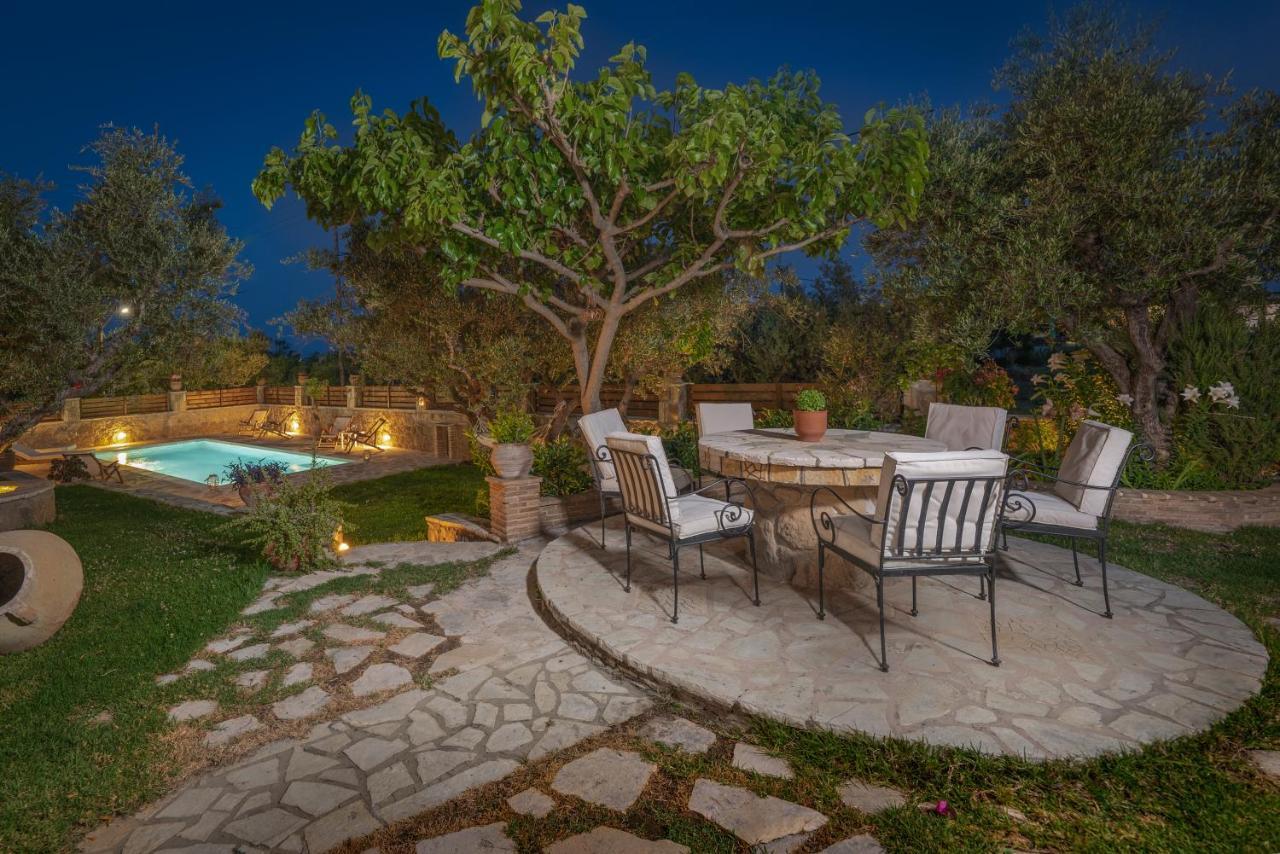 Joya Luxury Villas Kypseli Exterior foto