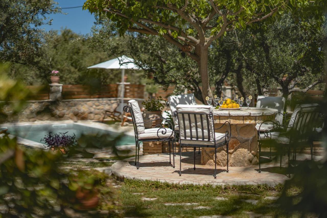 Joya Luxury Villas Kypseli Exterior foto